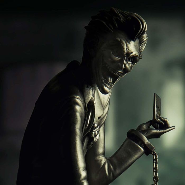 ROYAL SELANGOR Batman Figurine "Joker"