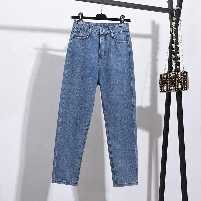 Versatile Light-colored Shorts Women's Early Winter Ic Fashion Simple High-waisted Ripped Denim Pants Five-point Pants