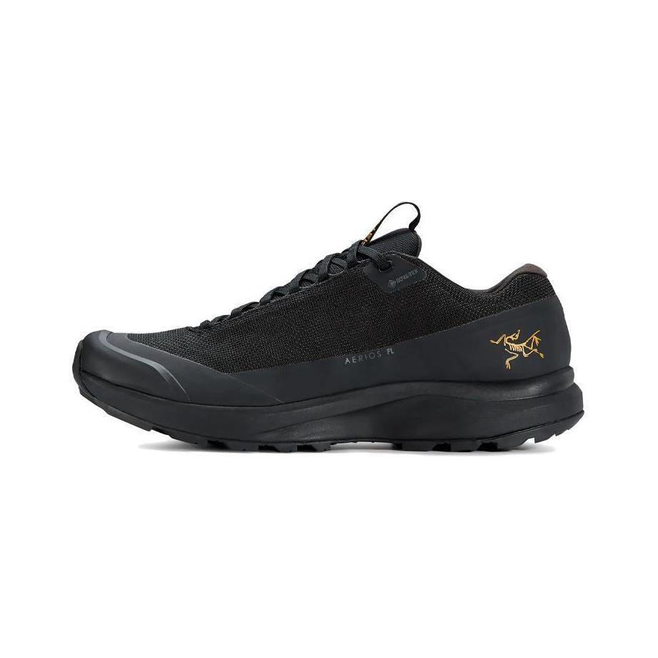 

Male Arcteryx Outdoor functional shoes