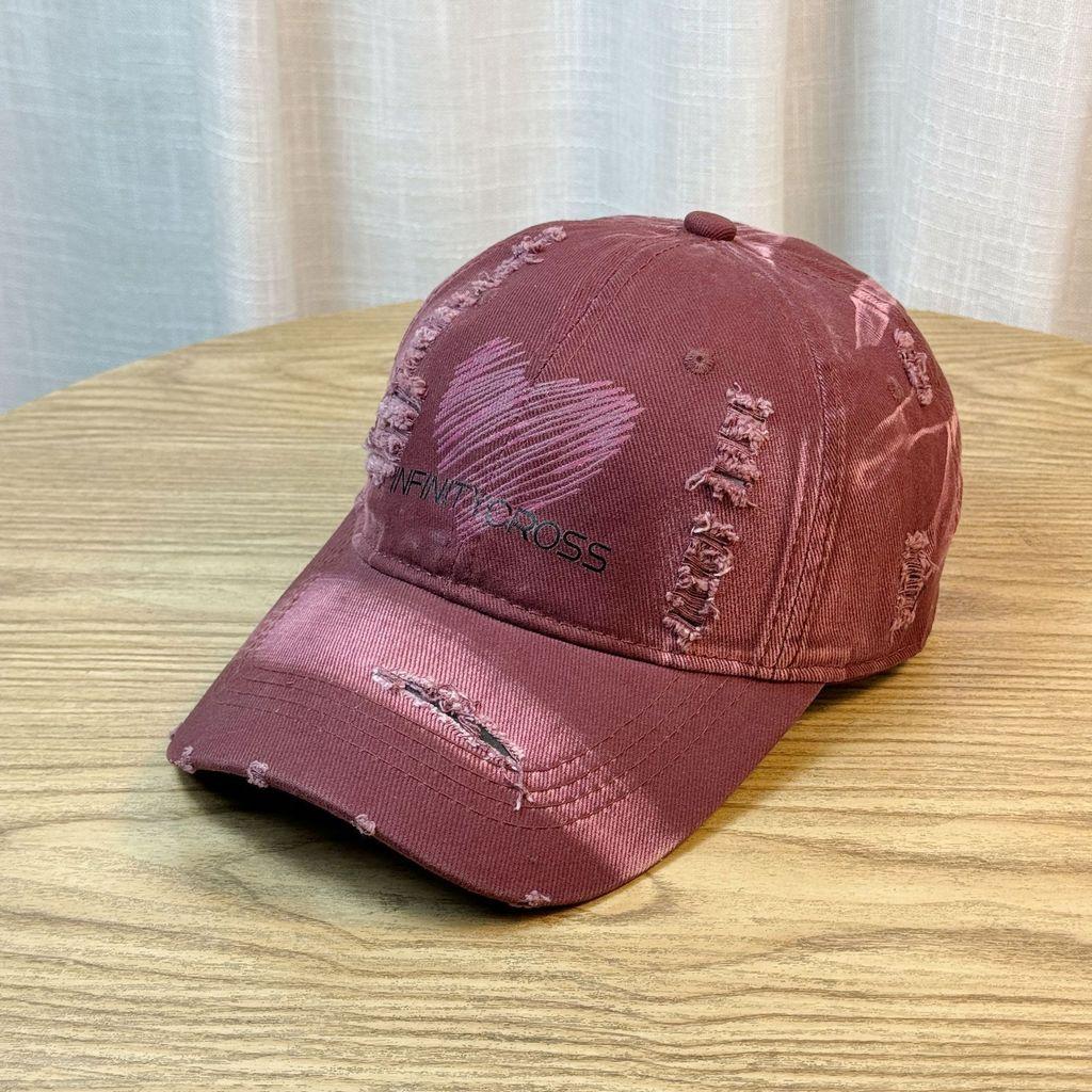 Cotton Baseball Cap With Heart Embroidery For Spring And Summer Sun Protection
