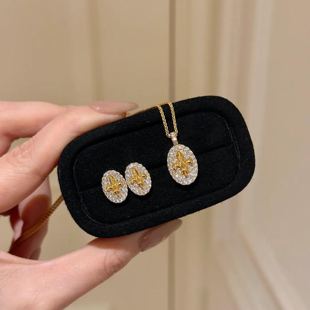 2025 Fashionable French Retro High Grade Iris Pendant Necklace, Light Luxury Flower Earstuds, Charm Diamond Set Open Ring