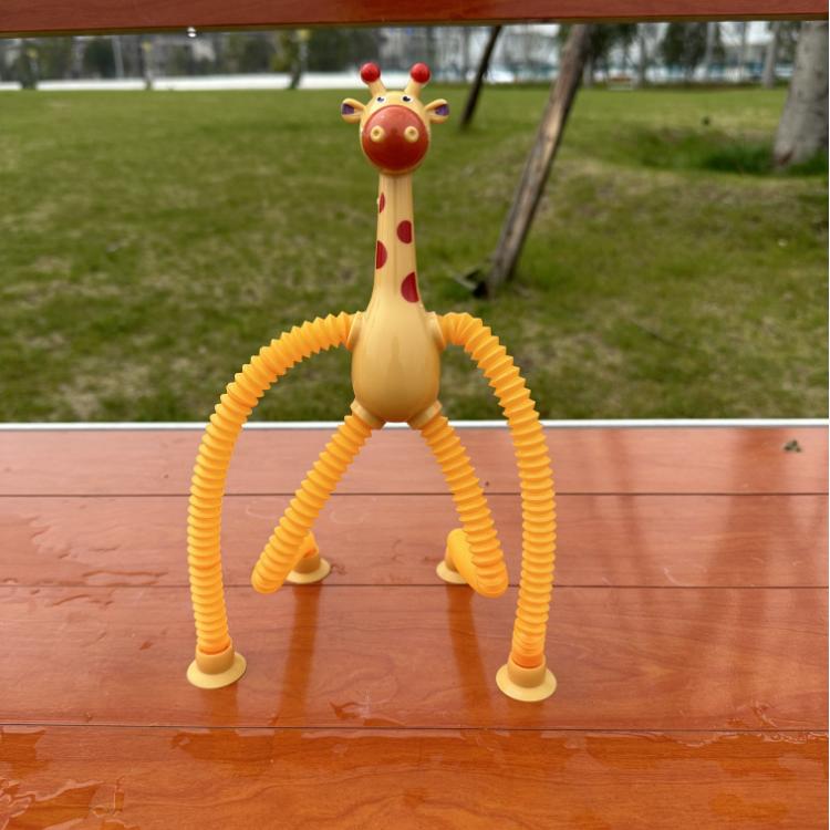 Neues Cartoon-Saugnapf-Teleskoprohr-Giraffe mit verschiedenen Leuchteffekten – Kreatives Dekompressionsspielzeug für Kinder ab 12 Jahren