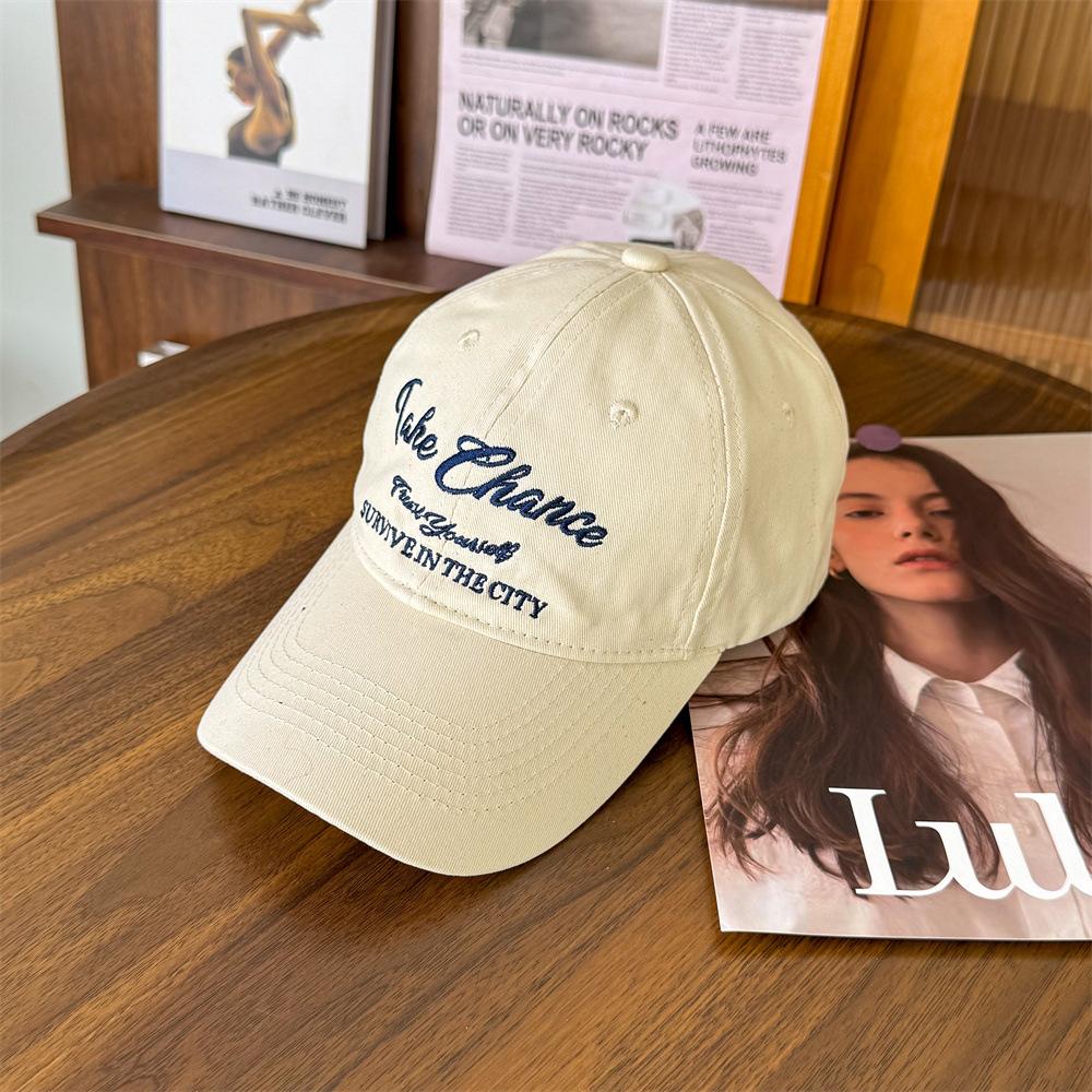 

Sunscreen cap female face small hat female spring and summer sunshade cap letter embroidery baseball cap soft top tide 56-60Cm adjustable бежевый