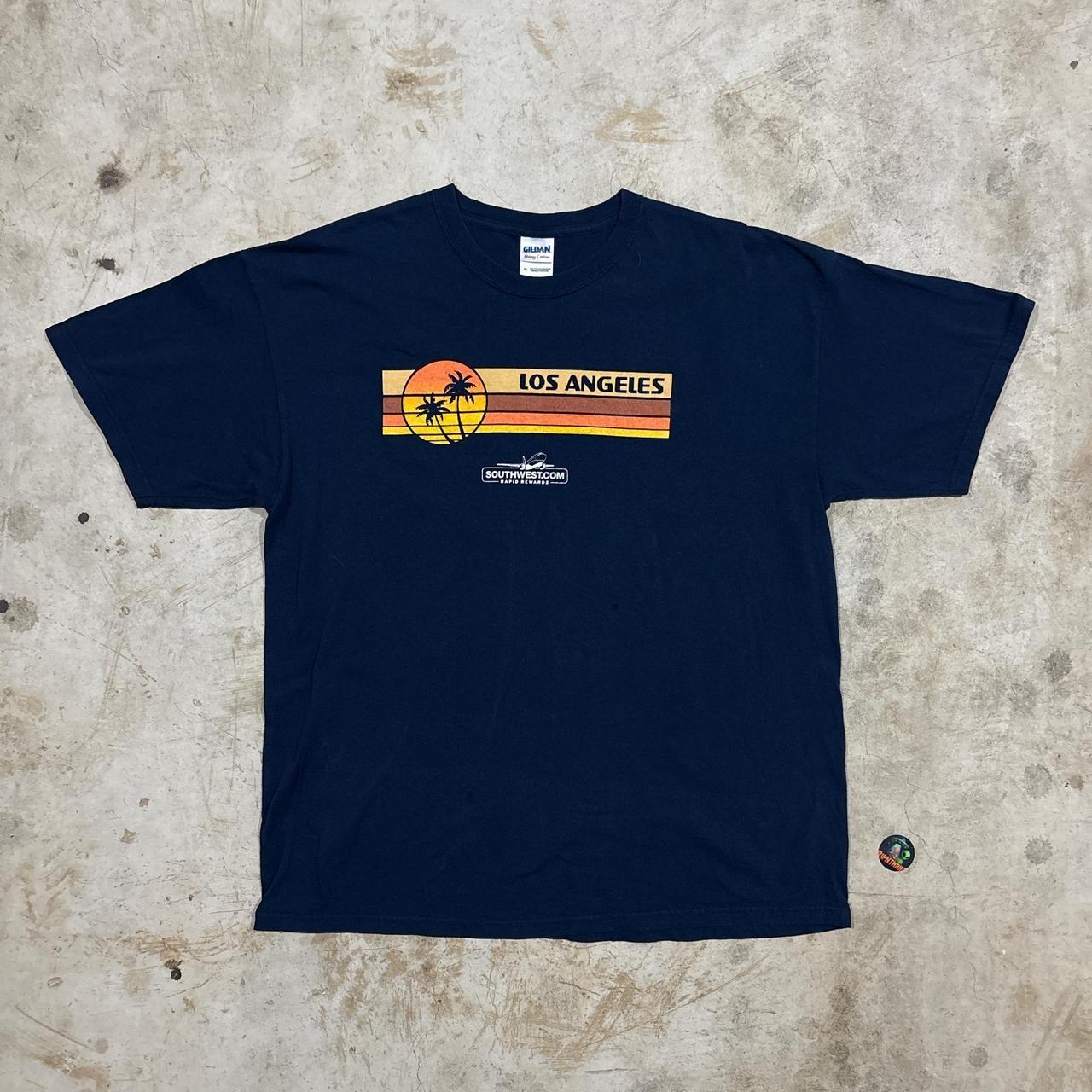 Southwest Airlines Los Angeles box logo t shirt Size XL Unisex T-Shirt XL