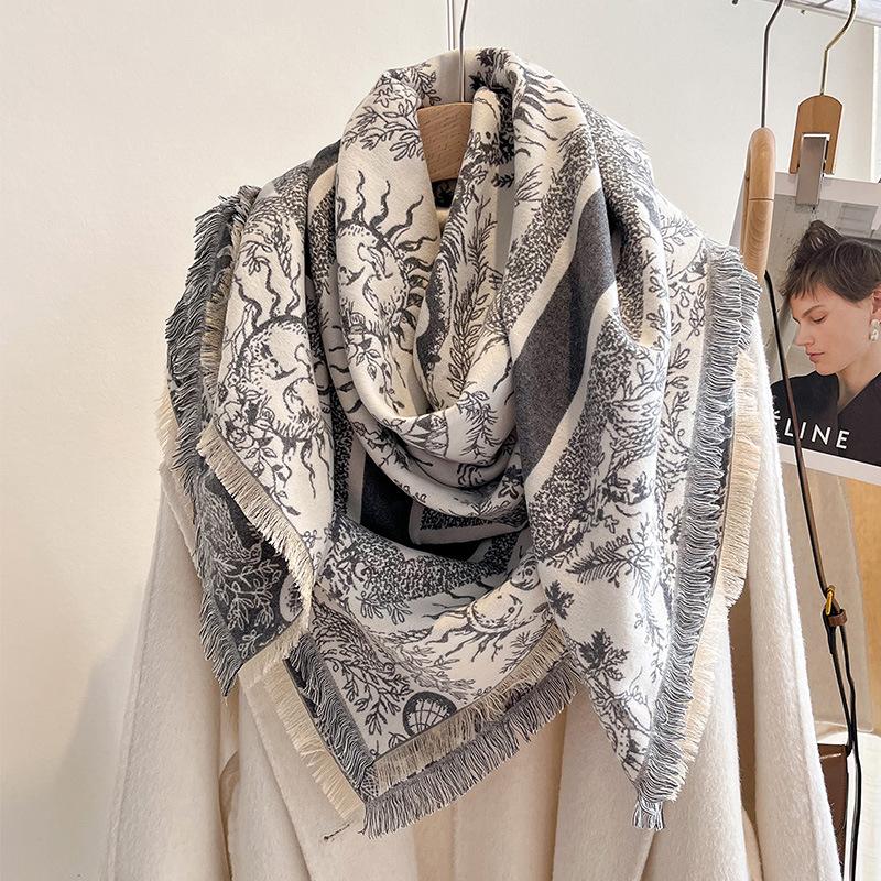 Imitation Cashmere Scarf, Sun God Pattern, Women'S Warm Large Square Scarf, High-End Scarf, Jacquard Cape, Shawl.