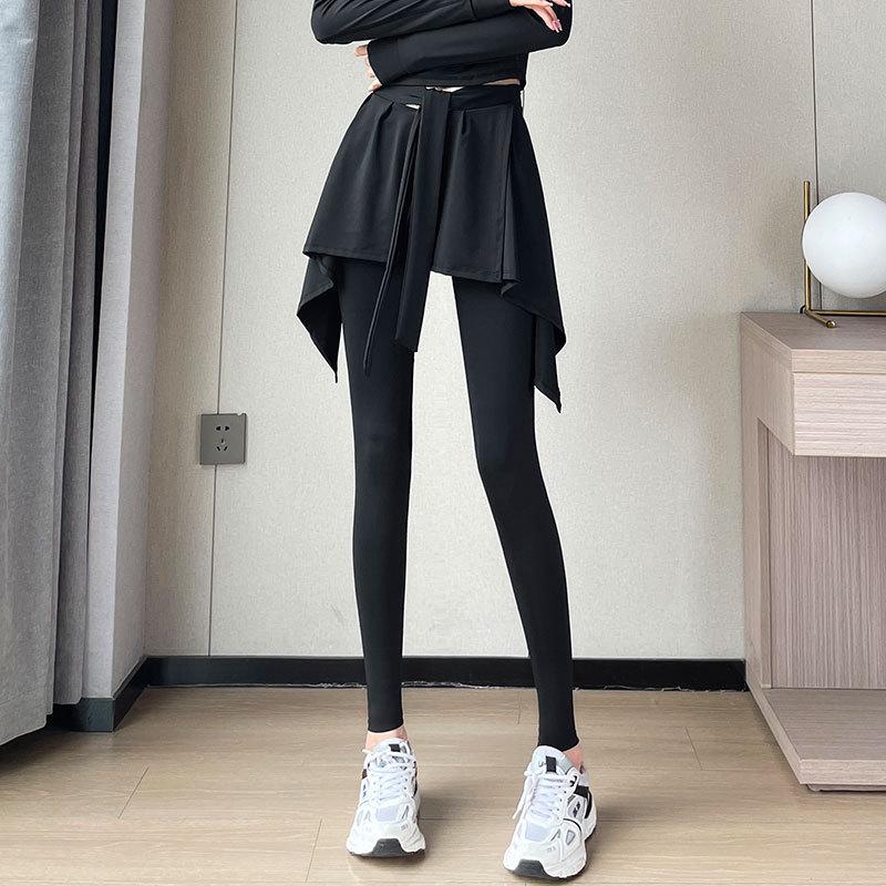 

2024 Women s High-End Running & Yoga Sportswear Skort for Fitness, Hiking, and Morning Runs S