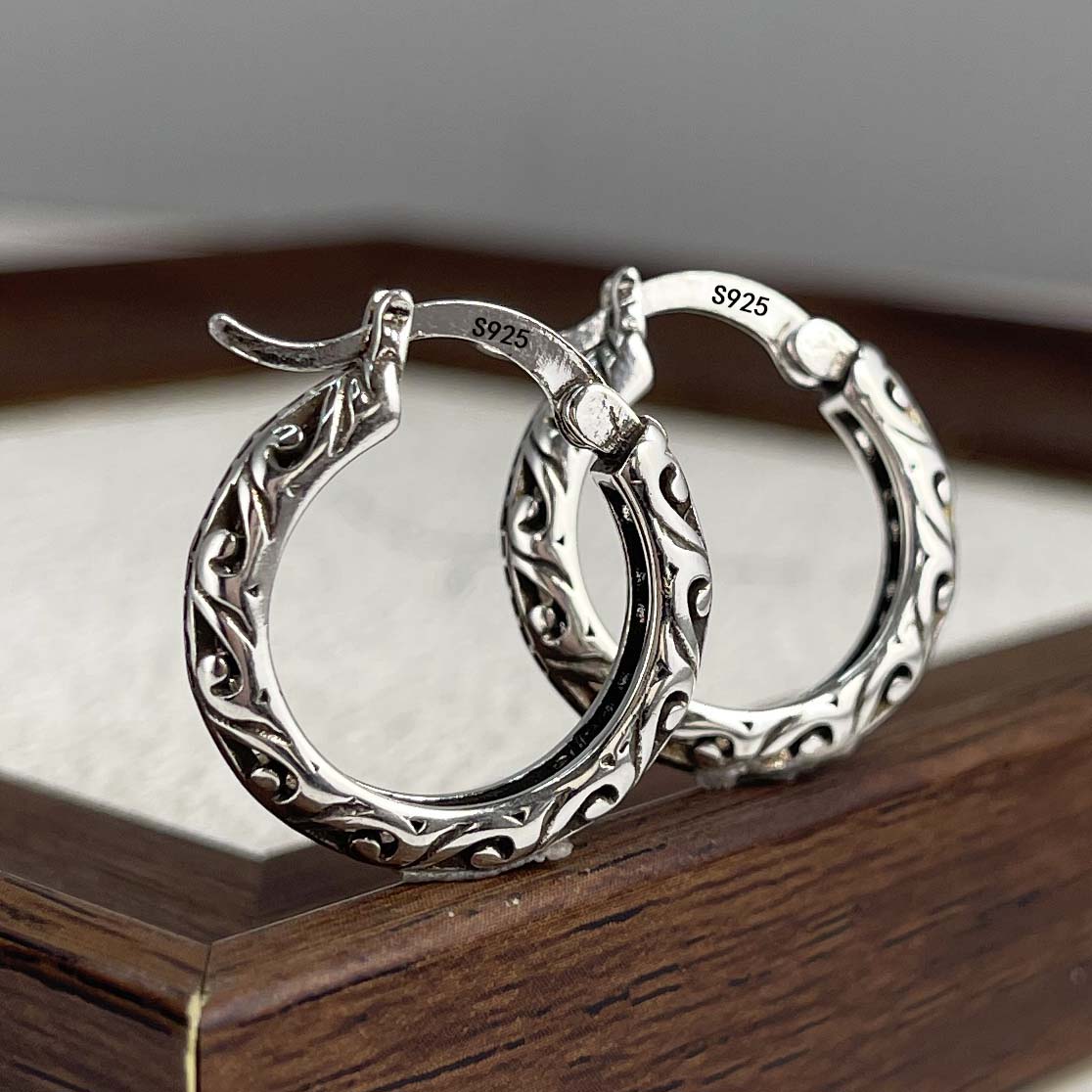 

925 Sterling Silver Earrings For Women Trendy Geometric Retro Pattern Earring Jewelry Prevent Allergy Party Gift Accessories