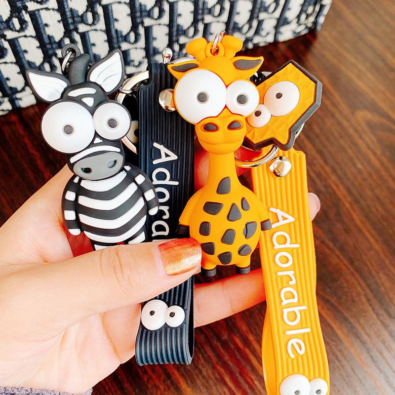 Cute Bulging Eyes Giraffe Keychain Silicone Cartoon Accessory Perfect For Gifts