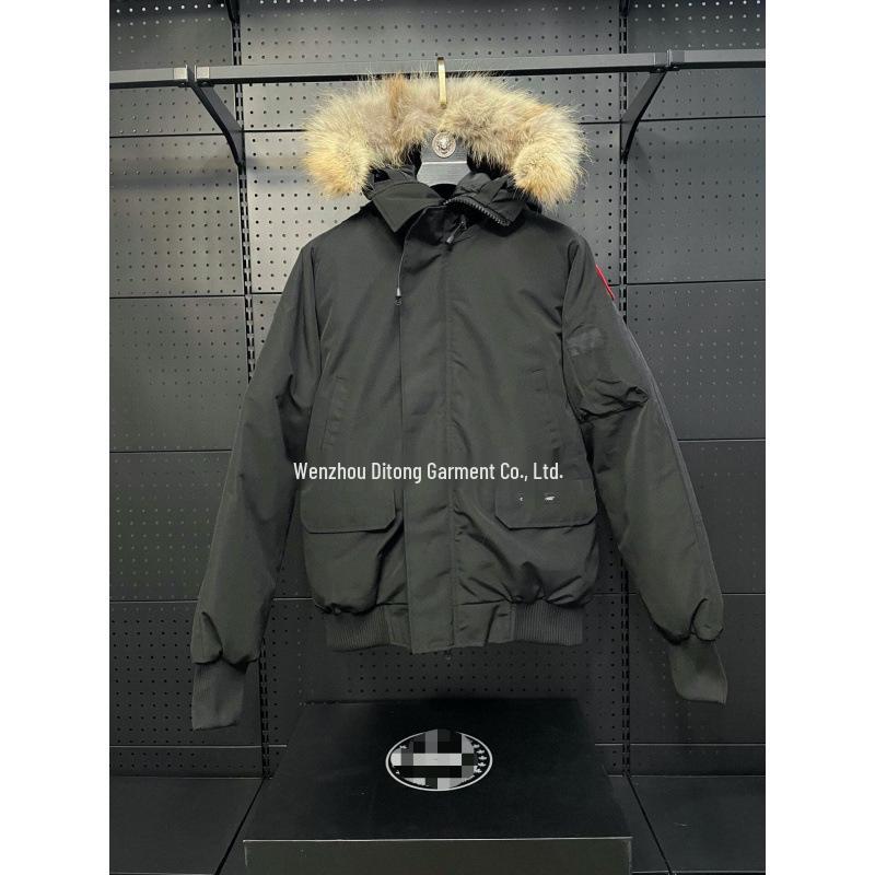 Canada Goose Kurze Bomberjacke - Winter Daunen-Oberbekleidung für Damen & Herren, Pelzkragen, Dick & Warm.