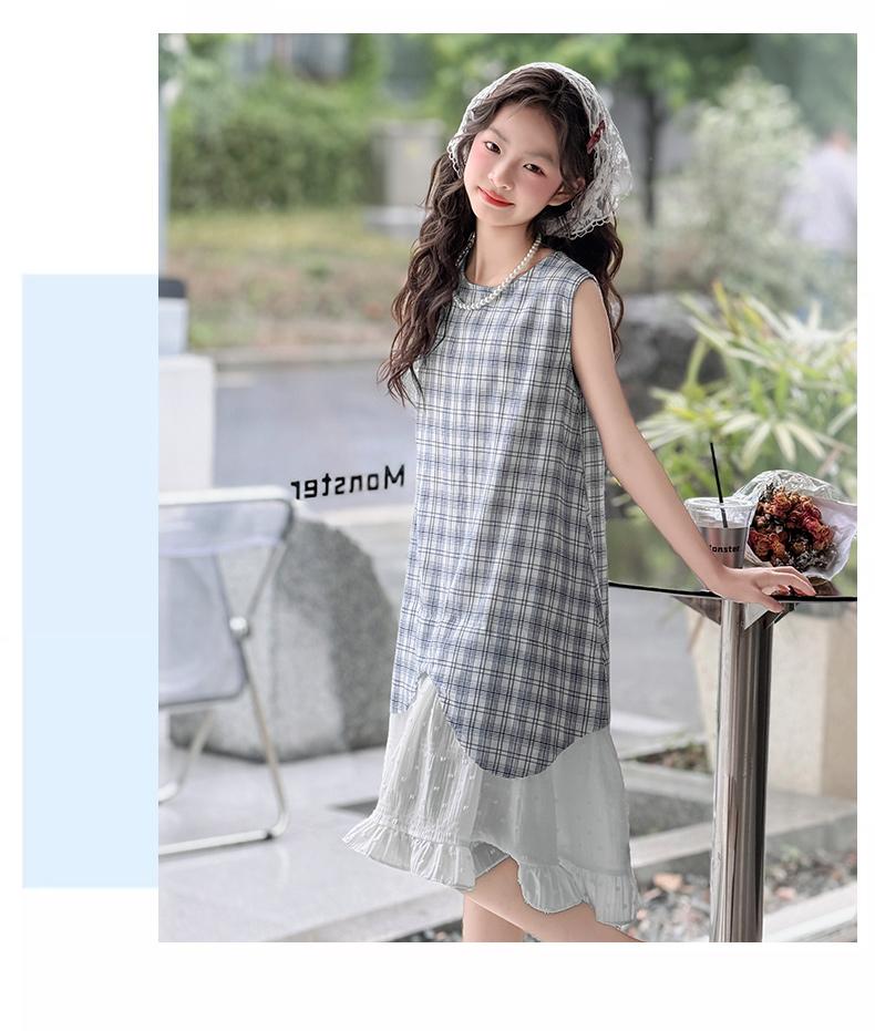 Girl's Sleeveless Plaid Dress