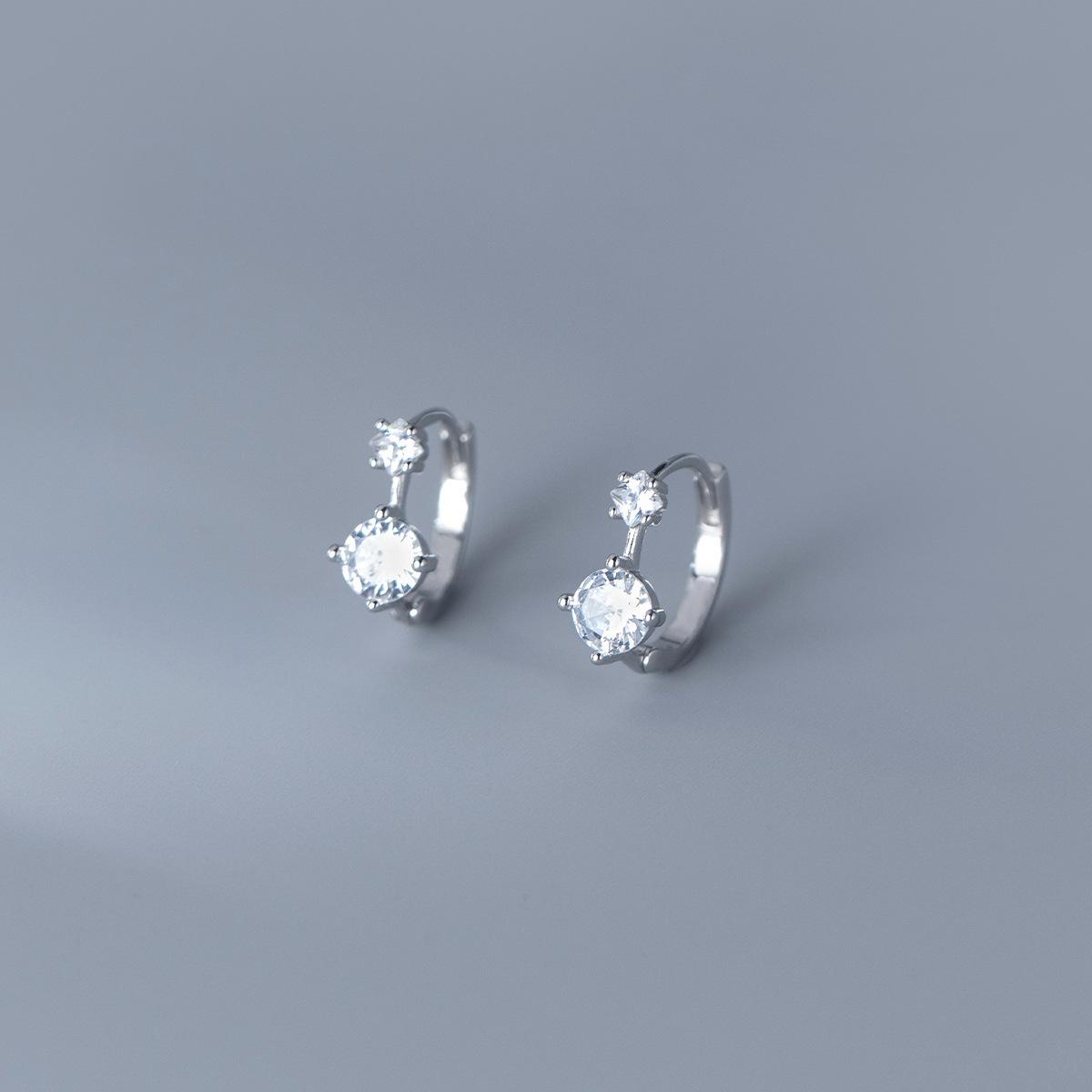 Elegant Zirconia Geometric Ear Cuff: Versatile, High-End, Fashion Jewelry
