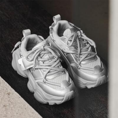 Buty męskie trampki męskie na co dzień męskie buty tenis luksusowe buty trener wyścig oddychające buty modne mokasyny buty do biegania dla mężczyzn