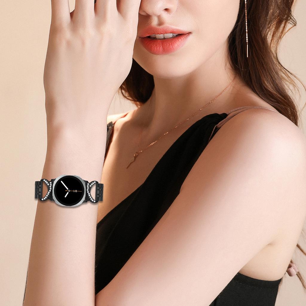 Uhrenarmband für Samsung Galaxy Watch8 Classic 46mm/Watch8 44mm/40mm Sieben-Perlen-Edelstahlband mit Strassstein-Ochsenhorn-Stil-Verbinder