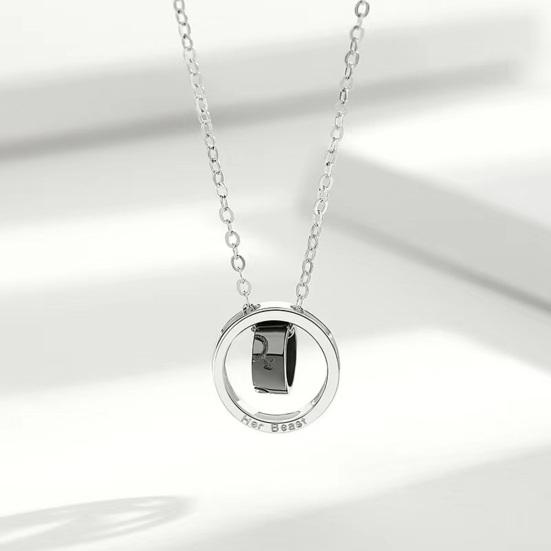 Ring Charm Couple Necklace Dual Rings Pendant Necklace Her Beast His Beauty Alloy Necklace for Valentine's Day Anniversary Birthday Gift