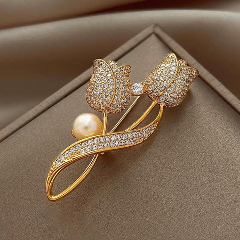 Rose Shiny Brooch For Women Elegant Corsage Fashion Brooch Pin Dress Light Luxury Zircon Jewelry Accessories Party Gifts