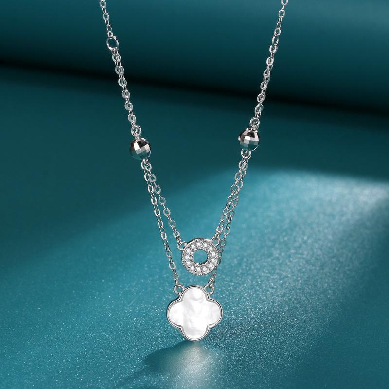 Double four-leaf clover necklace female niche design white fritillary pendant accessories for girlfriend gifts