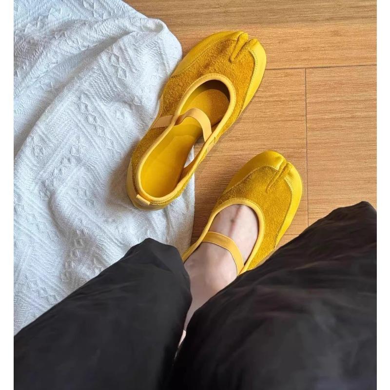 

Кожа коровы~ Натуральная кожа однословные балетки с раздельным носком на плоской подошве с мелким вырезом одинарные туфли женские эластичные туфли Мэри Джейн женская обувь 35