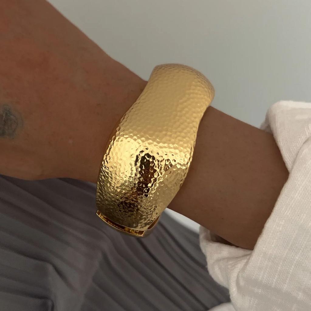 DIEZI Exaggerated Irregular Heavy Metal Bangles Fashion Vintage Hip Hop Geometric Bangles Bracelets For Women Men Party Jewelry