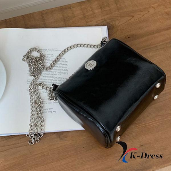

Міні-сумка Chain Cross Hobo 15x14x8cm чорний