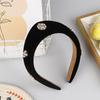 Velvet Headband For Women European And American  British Retro Hairpin Headband For Girls Home Leisure Headwear