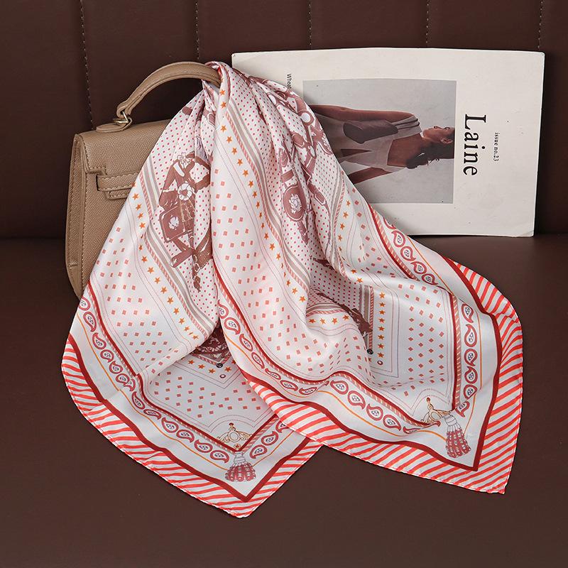 Skin-friendly chain simulation silk small square scarf breathable sunscreen scarf neck protection small scarf 71CM women's silk scarf