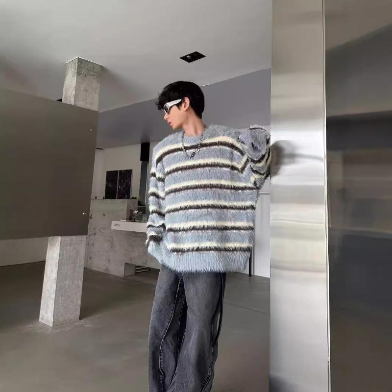 Niche Trendy Brand Black and White Striped Design Sweater for Men In Autumn and Winter Loose Soft and Waxy Lazy Style Round Neck Sweater