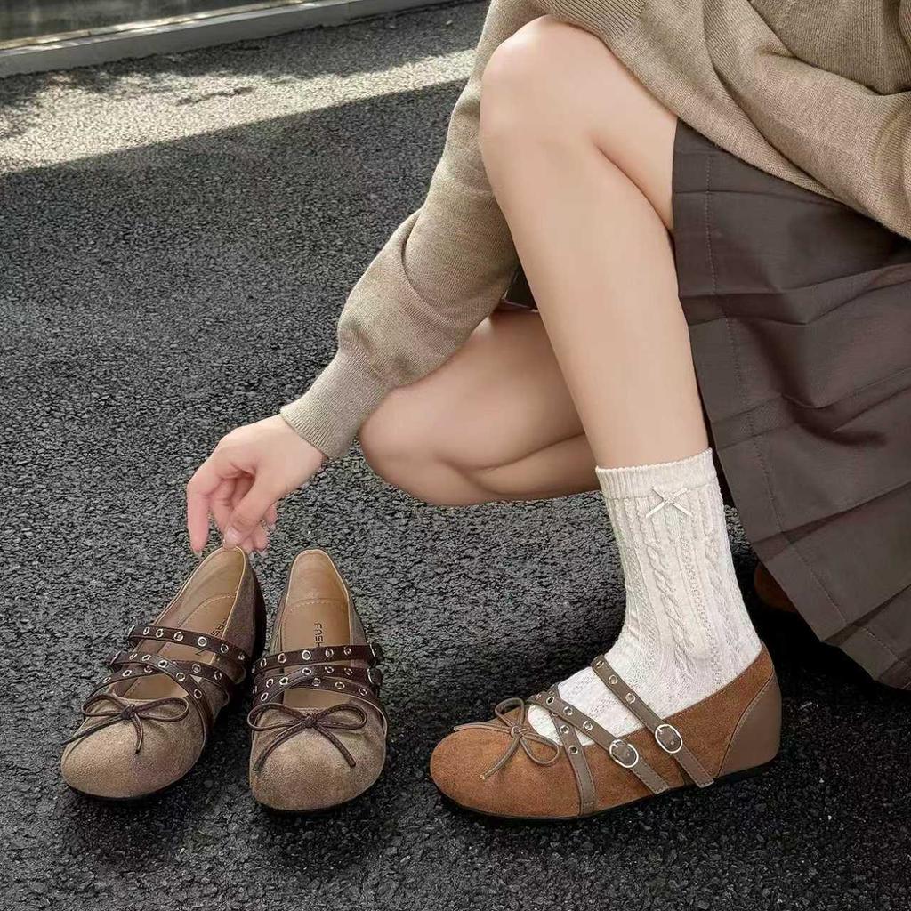 Inner height increase leather Mary Jane women's shoes 2025 autumn new one-word with shallow mouth round head single shoes ballet flats