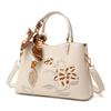 New Chinese-style embroidered Mother's Day gift bag, fashionable and elegant mom bag, crossbody handbag for middle-aged women