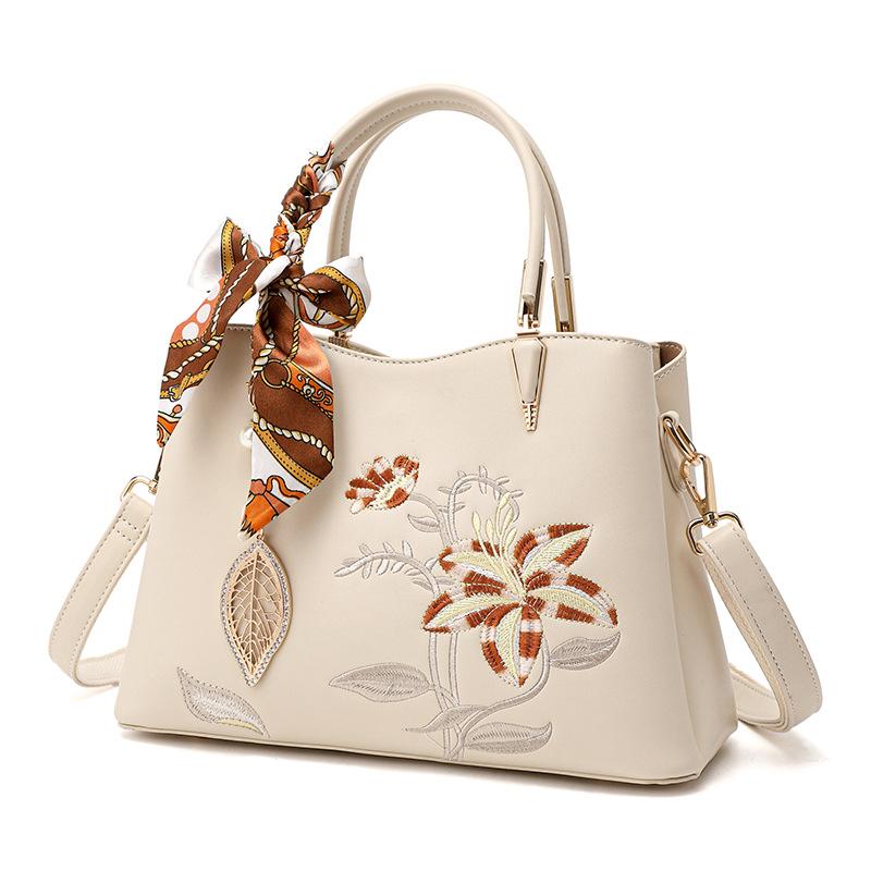 New Chinese-style embroidered Mother's Day gift bag, fashionable and elegant mom bag, crossbody handbag for middle-aged women