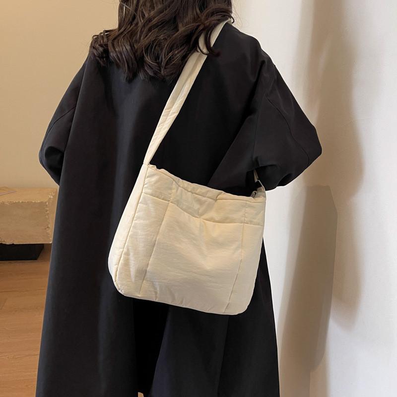 Cotton Linen Bag With Zipper Closure For Daily Use