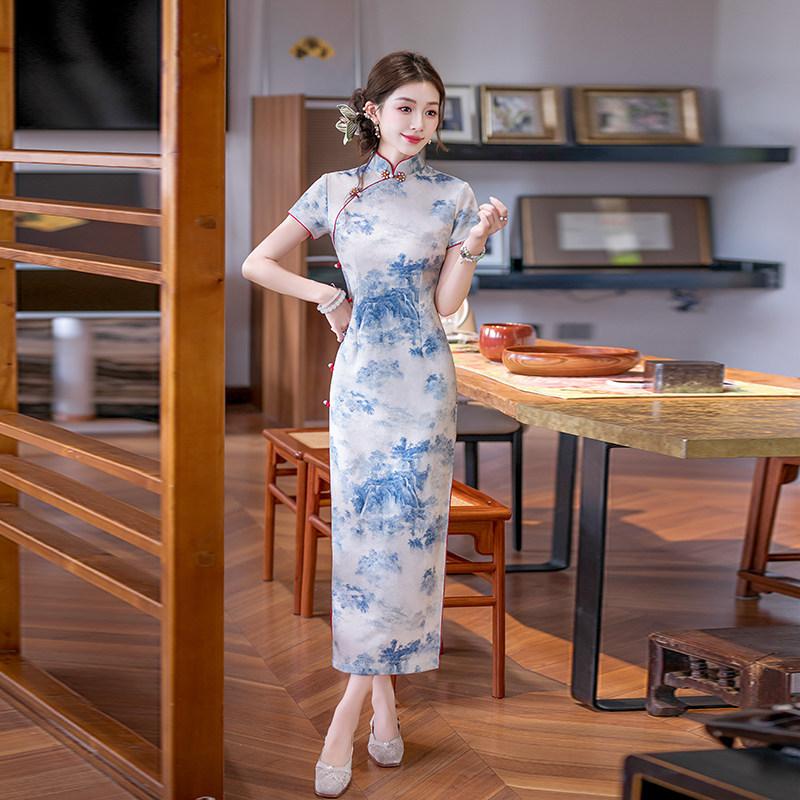 Ink and wash blue and white porcelain national style new Chinese long cheongsam improved young 1011 new women's high-end catwalk model