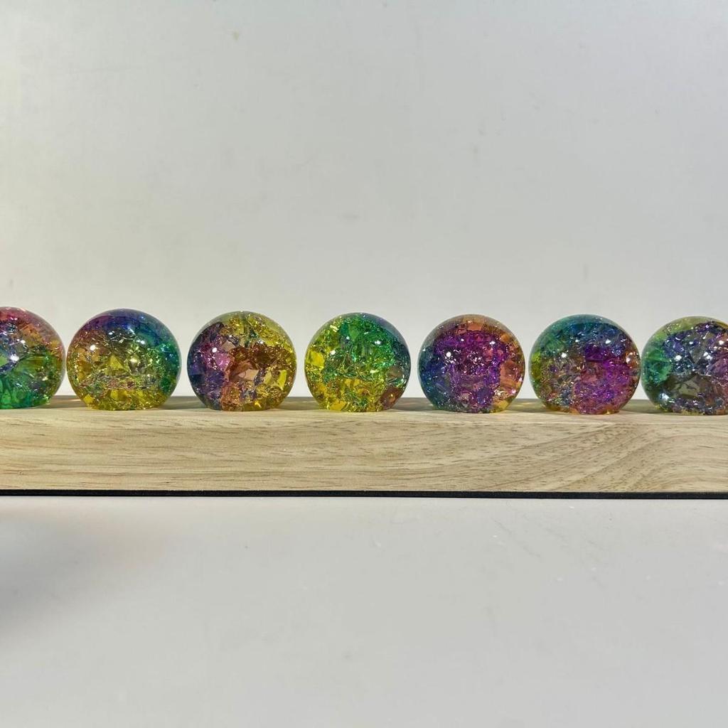 Seven-Color Crystal Glass Ice Crack Ball Fountain Decor
