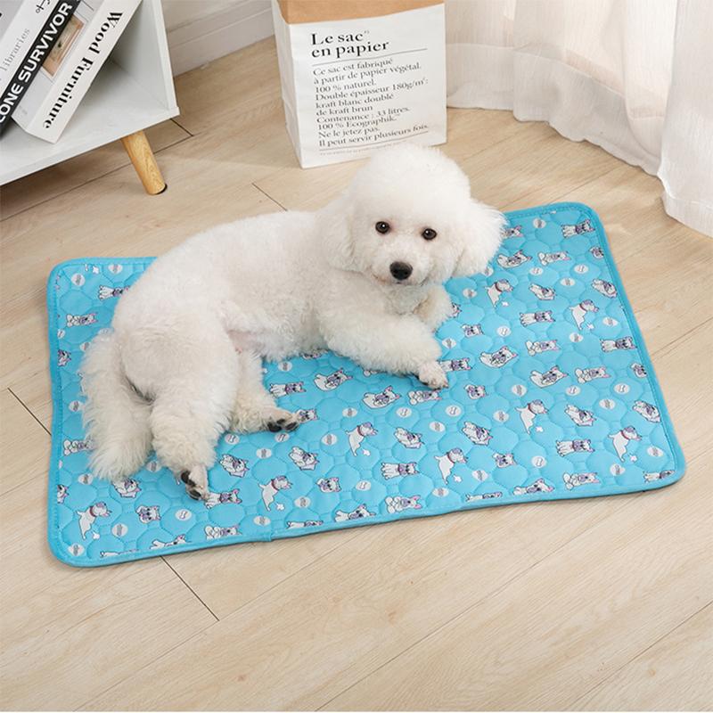 Dog Absorbent Mat Dog Cooling Mat Doggie Blanket Dog Bed and Mat for Pet Bed GD02