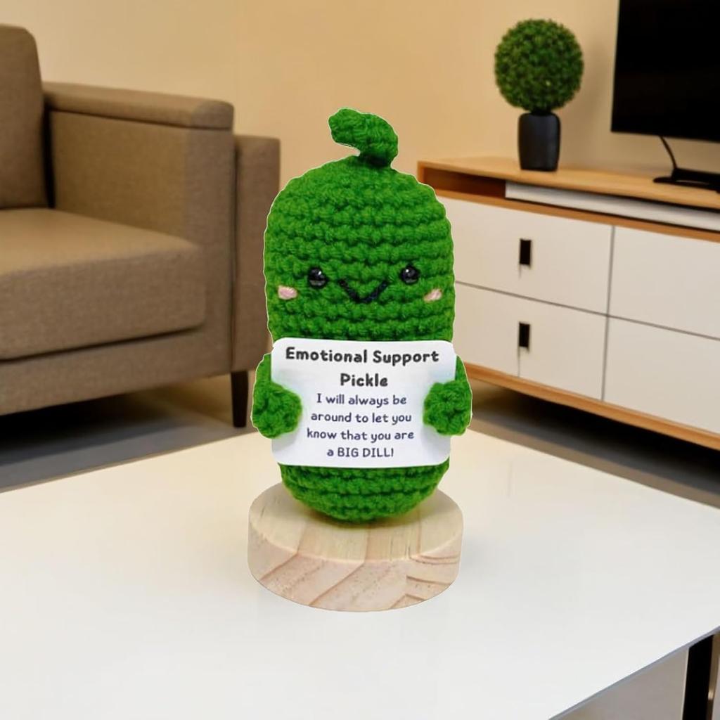 Emotional Support Pickle, Encouraged Crochet Pickle Cucumber Gift,Cheer Up Gifts for Friends or Family Festival Decoration Encouragement