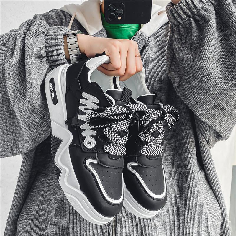 Fashion Men’s Vulcanized Shoes New White Chunky Walking Sneakers Men Korea Student Basketball Shoes Male Canvas Casual Shoes
