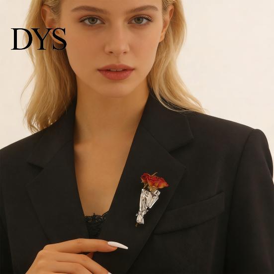Metal Flower Holder Brooch Bouquet Wearable Vase Pin Insert Real or Lightweight Alloy Dried Flowers Into Accessory for Jackets Dresses Scarves