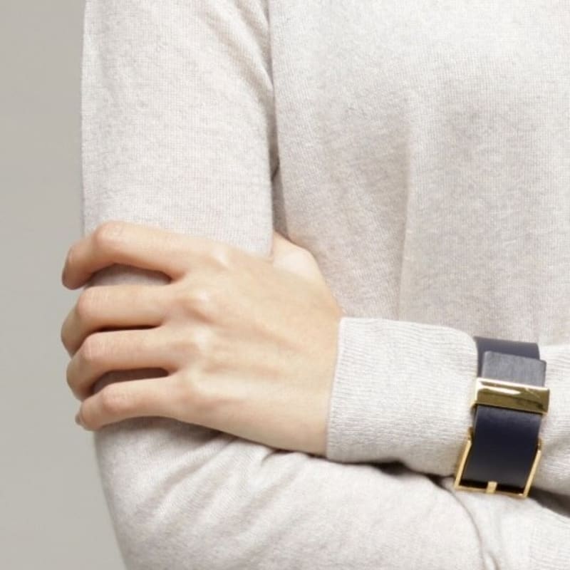 

MILMA LADY BRACELET - MIDNIGHT BLUE Add outer holes