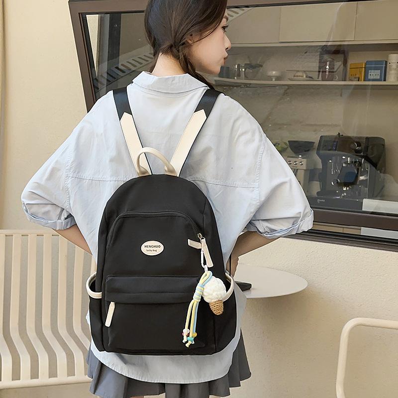 Backpack women 2025 new fashion and leisure junior high school students travel backpack simple versatile college bag tide