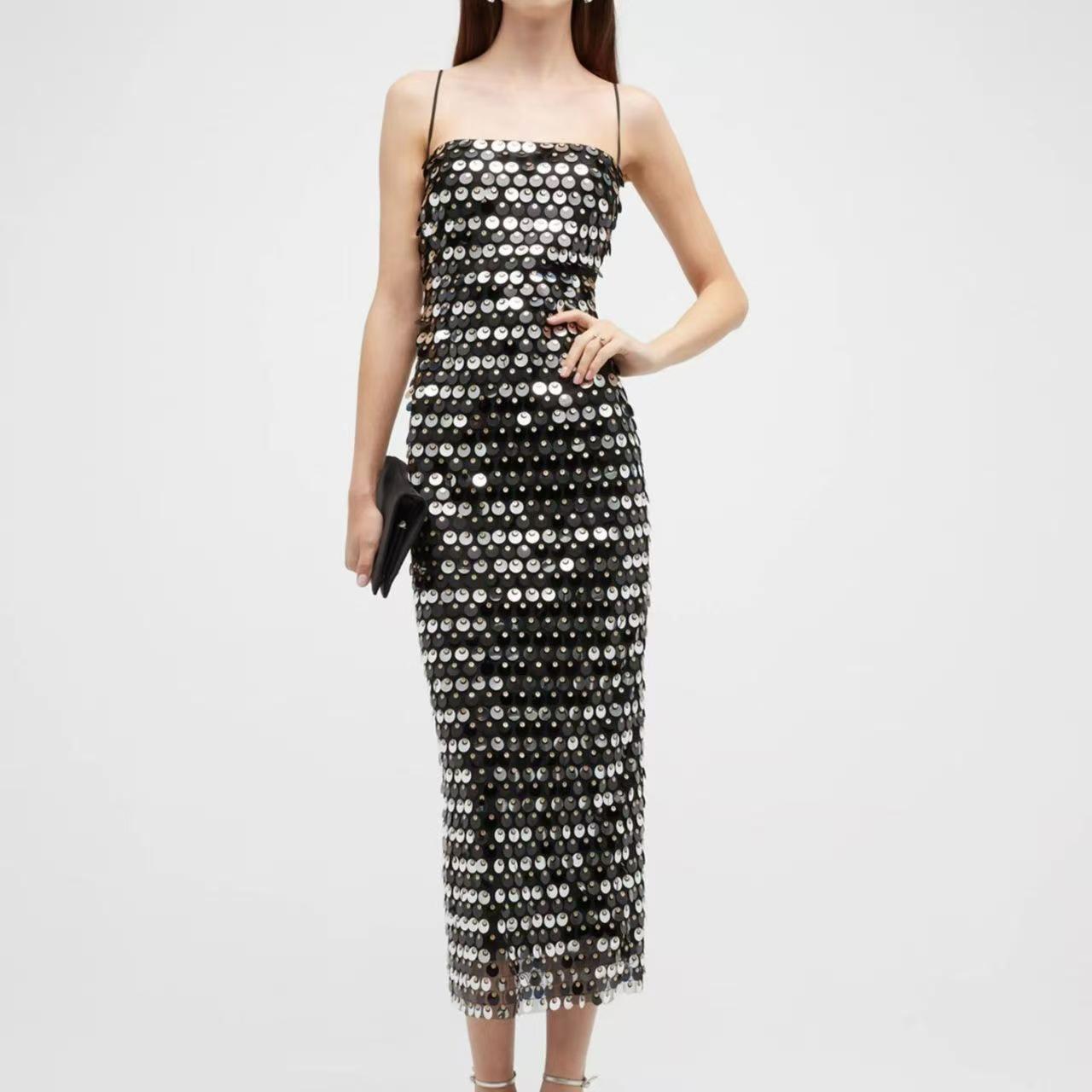 

Luxury European & American Spaghetti Strap Sequin Dress: Fashionable Sexy Long Gown for Banquets & Parties. L чёрный