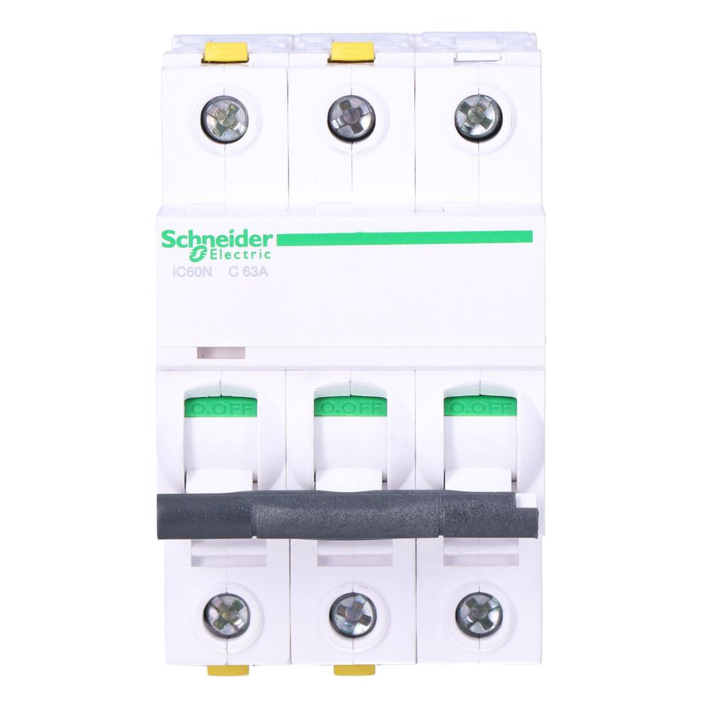Circuit breaker iC60N-C63-3 C 63A 3-pole