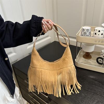 Fashion Fringed Leather Velvet Large-capacity Bag Women's 2025 New Niche Bohemian Shoulder Messenger Bag