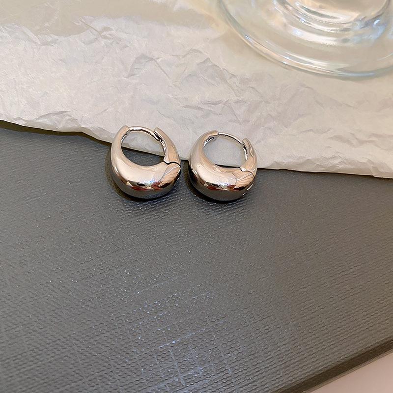 European and American Simple Geometric Beanie Stud Earrings Personalized Trend Earrings Metal Cold Wind Earrings Women