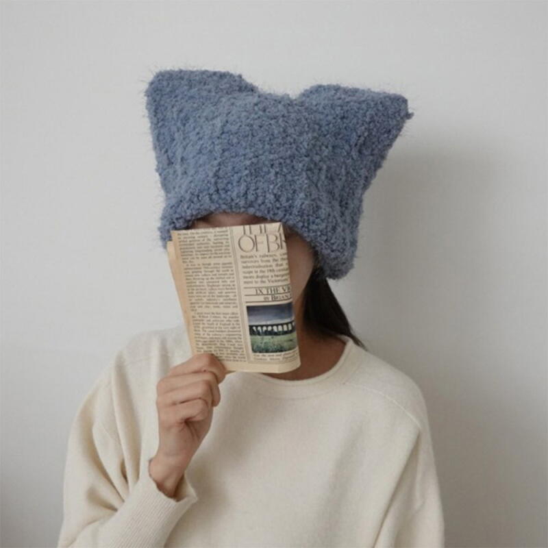 Women's Winter Fur Hat with Cat Ear Design Dumble Beanie