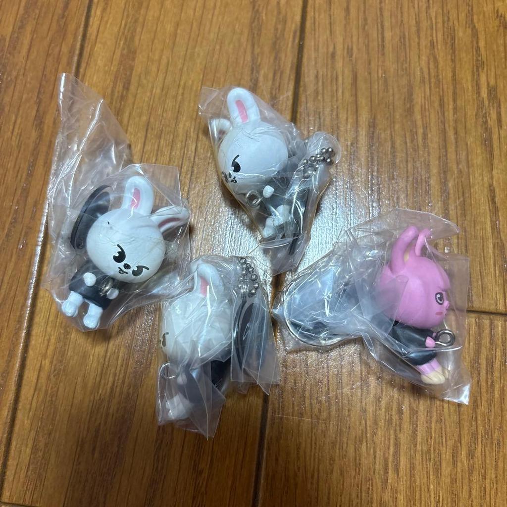 [USED] Stray Kids SKZOO Pinch and Connect To Create a Mascot Deluxe!