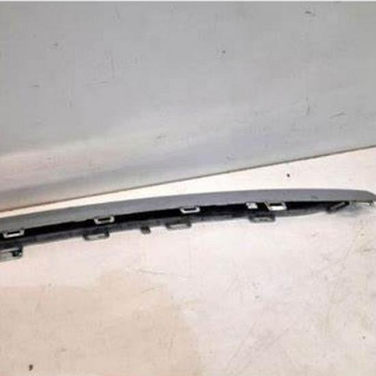 AMG Style Front Bumper Decorative Strip for Mercedes-Benz E-Class 213 E260