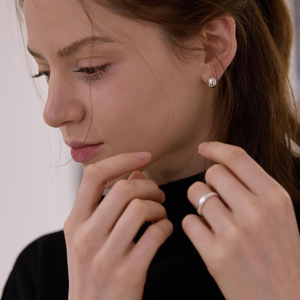Paigeflynn [Worn By Yewon][Silver 925] Essential Tin Ring
