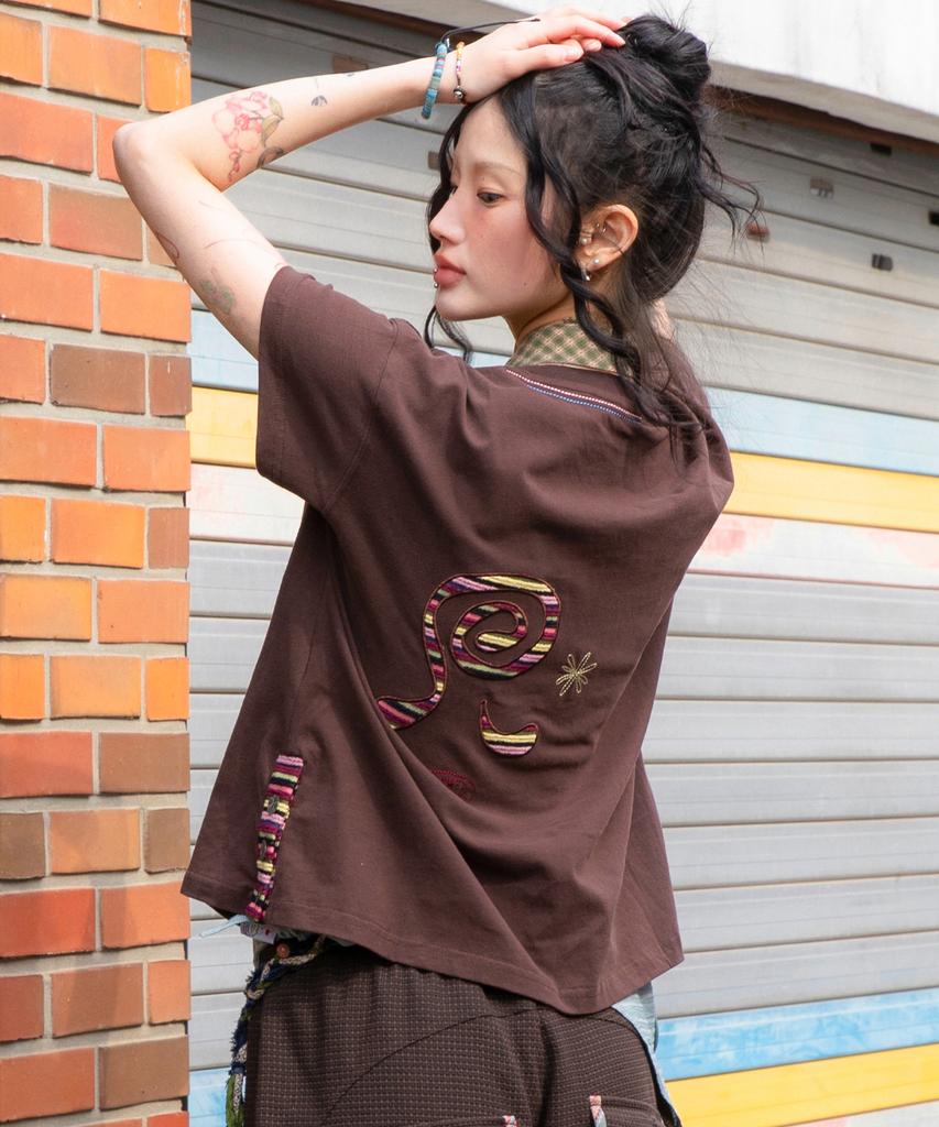 RuNaKi'Hu' Wxt085 Onco Stripe Applique T-Shirt (Brown)