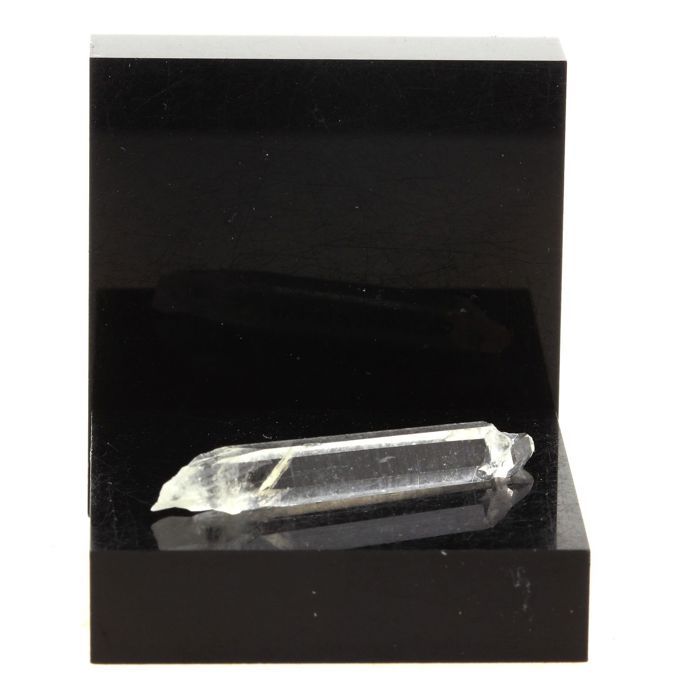 Pierres et Minéraux. Quartz. 6.05 ct. La Gardette Mine, Bourg d'Oisans, Isère, France.