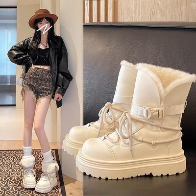Mode dikke zolen sneeuwschoenen voor dames 2025 winter nieuwe stijl, fleece en verdikt, modieuze en warme korte laarzen