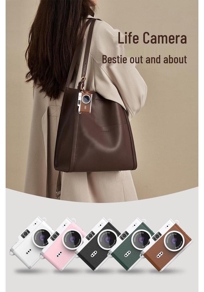 Retro Mini Keychain Camera for Students and Children's Travel Parties